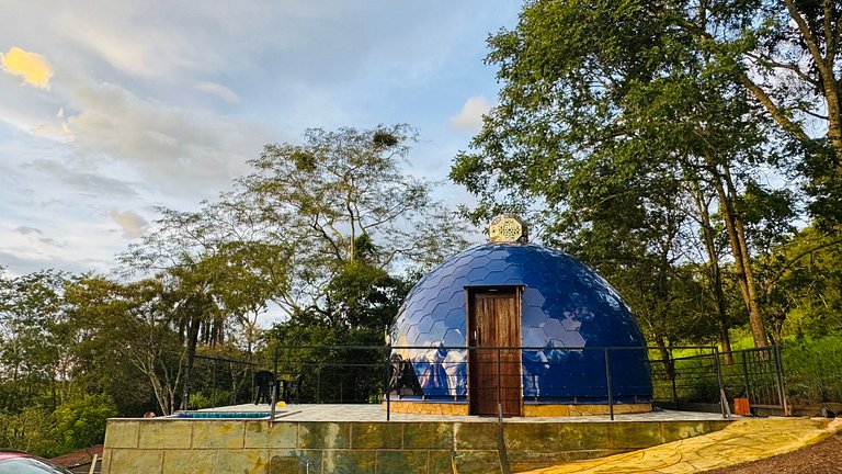 Nave Cruzeiro do Sul Estação Cosmica Estância Rubi
